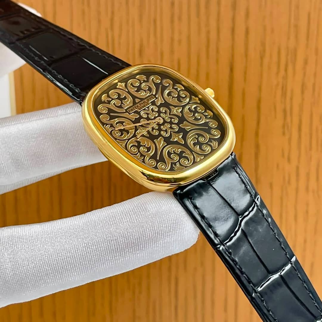 Patek Philippe Golden Ellipse Gold Black Leather